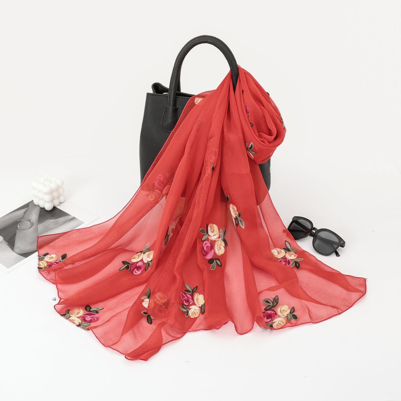 워터멜론 레드(세 꽃 쉬폰)