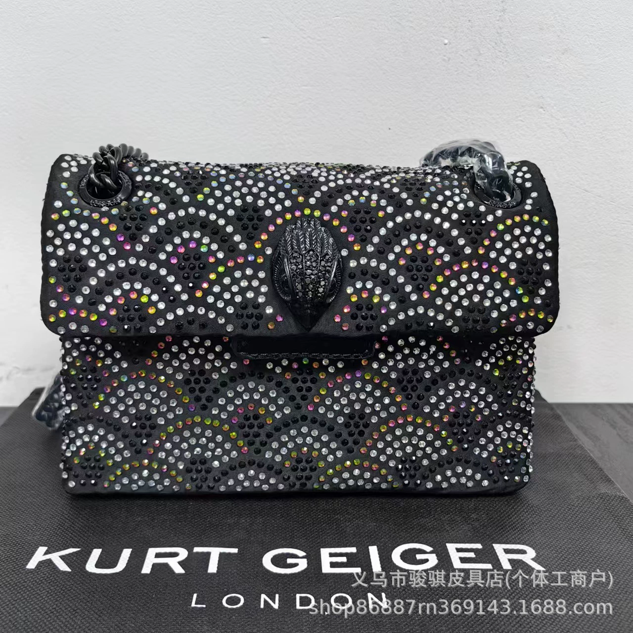 Новая орлица на крышке британский Kurt Geiger сумка через плечо фан-форма черная горячая царапина высокая ценность фабрика