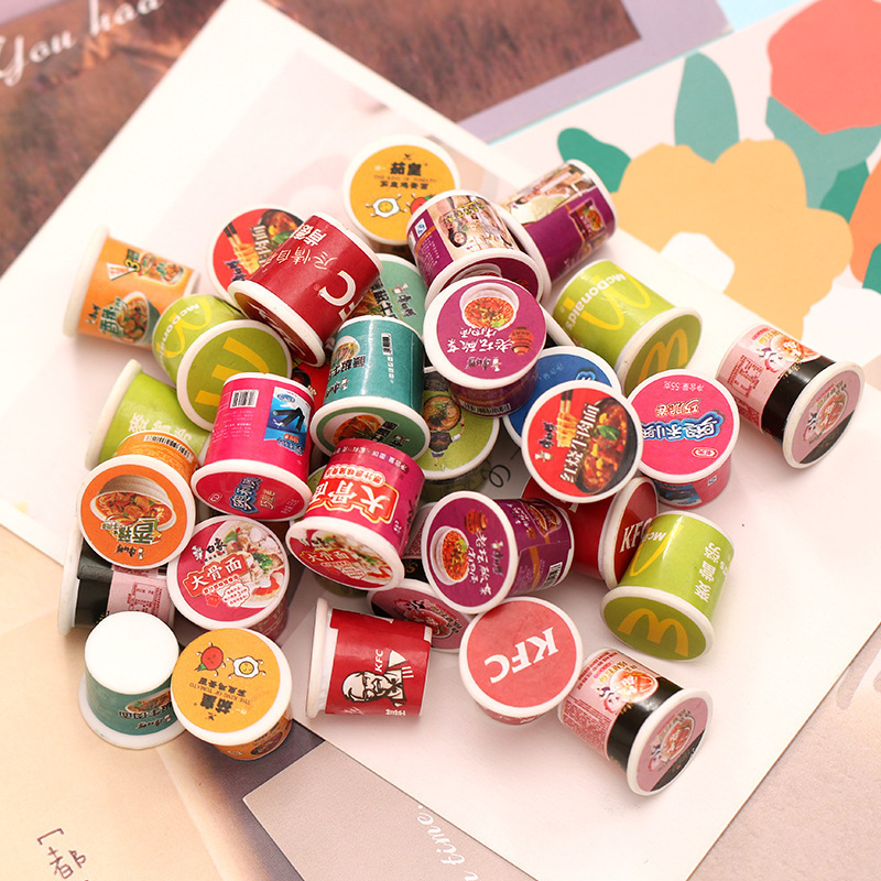 Mini Supermarket 3D Instant Noodle Cup Miniature Resin Food Toy DIY Accessories Wholesale Photography Micro Props Small Items Mini Supermarket 3D Instant Noodle Cup Miniature Resin Food Toy DIY Accessories Wholesale Photography Micro Props Small Items