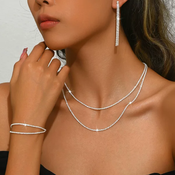 925 Silver-Plated Sparkling Necklace for Women, Light Luxury Niche Design, Starry Sky Clavicle Chain, Plain Chain, Silver Bare Chain, Neck Chain