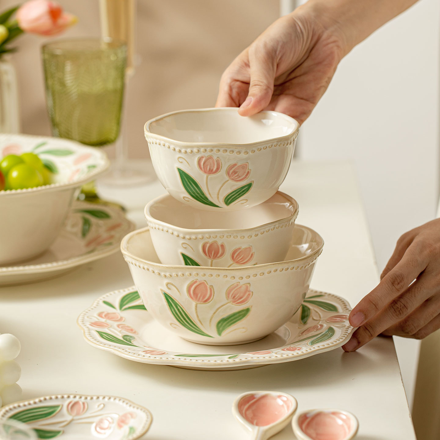 Serie de flores de cerámica japonesa de estilo retrógrado cubiertos de cerámica de alto valor de esmalte platos de color platos de frutas de arroz caseros