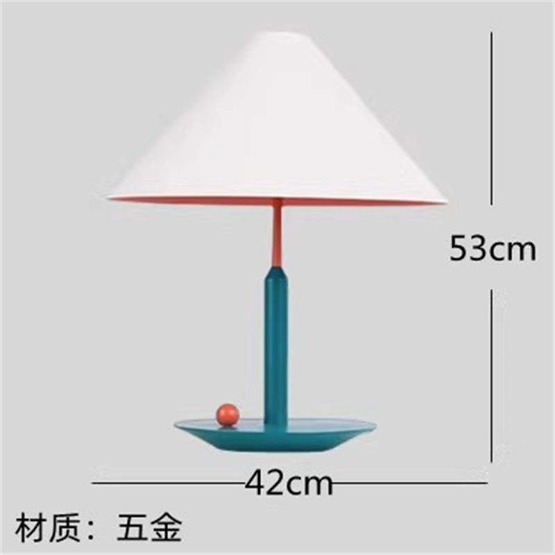 クリエイティブデザイン北欧シンプルで豪華な電気スタンド寝室ベッドヘッドランプ感リビング装飾ガラス|undefined