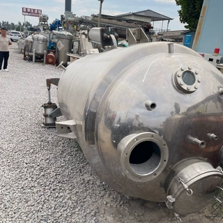 加工定制精油提取设备 3000升浓缩精油提取罐 不锈钢提取罐