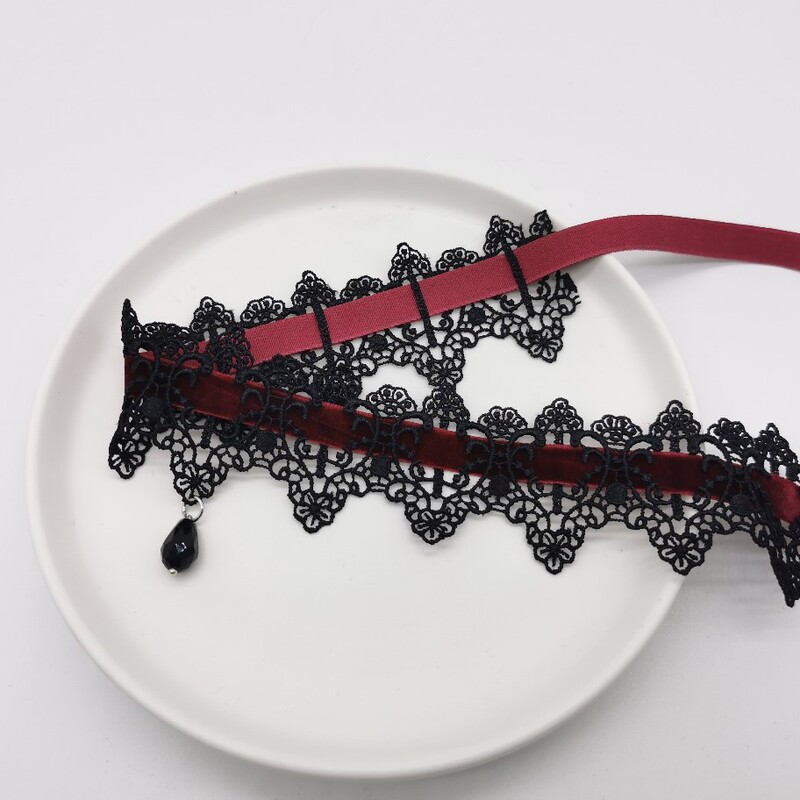 Christmas Neck Jewelry Wine Red Dark Lace Velvet Lace Collar Choker Lace Strap Clavicle Chain Christmas Neck Jewelry Wine Red Dark Lace Velvet Lace Collar Choker Lace Strap Clavicle Chain