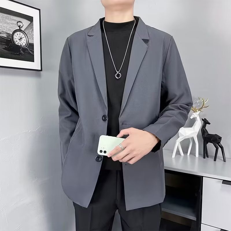 회색