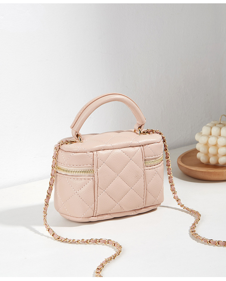 Borsa a tracolla mini trapuntata alla moda con catena_voghion.com