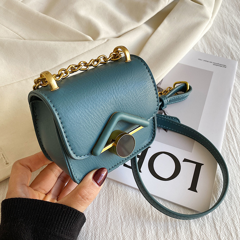 Nuevo bolso de mensajero retro Ruitong estilo occidental de moda bolso de hombro de los niños para las mujeres Estilo coreano mini bolso de lápiz labial 2022 Otoño e Invierno
