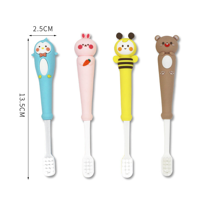 Los fabricantes suministran dibujos animados cepillo de dientes para niños limpieza oral cabeza pequeña cepillo de dientes de pelo suave 2-6 años cepillo de dientes para niños de diez mil
