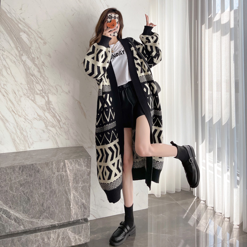 Maglione cardigan lavorato a maglia in nuovo stile coreano per donna sopra il ginocchio cappotto lungo sciolto geometrico sottile stile pigro_voghion.com