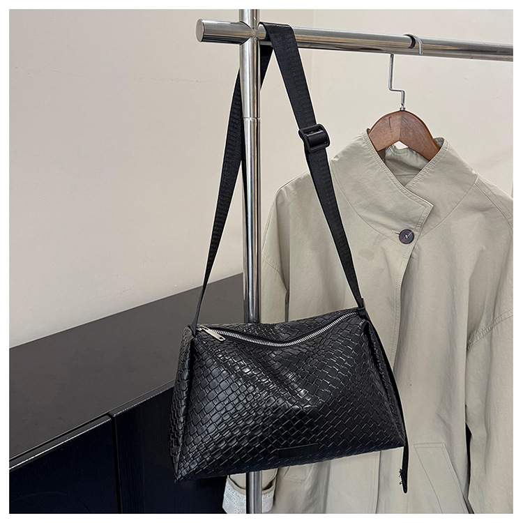 Vielseitige Mode-Umhängetasche für Damen, kleine Schultertasche im koreanischen Stil, praktische Pendler-Handtasche für Damen, Großhandel mit kostenlosem Versand, grenzüberschreitende Damenbörse
