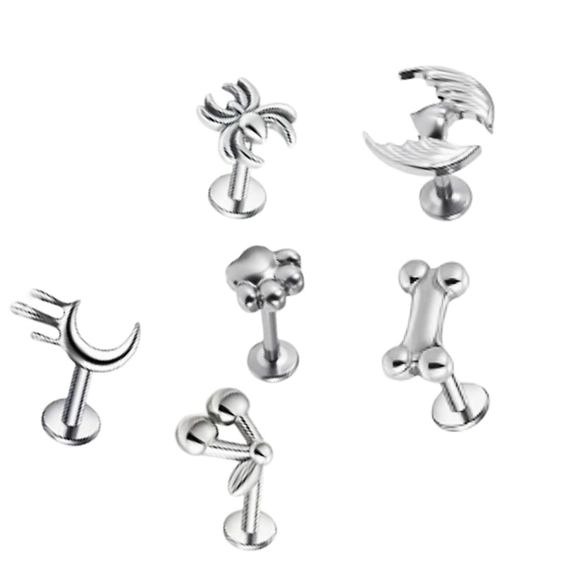 16G labret stud size and finish detail