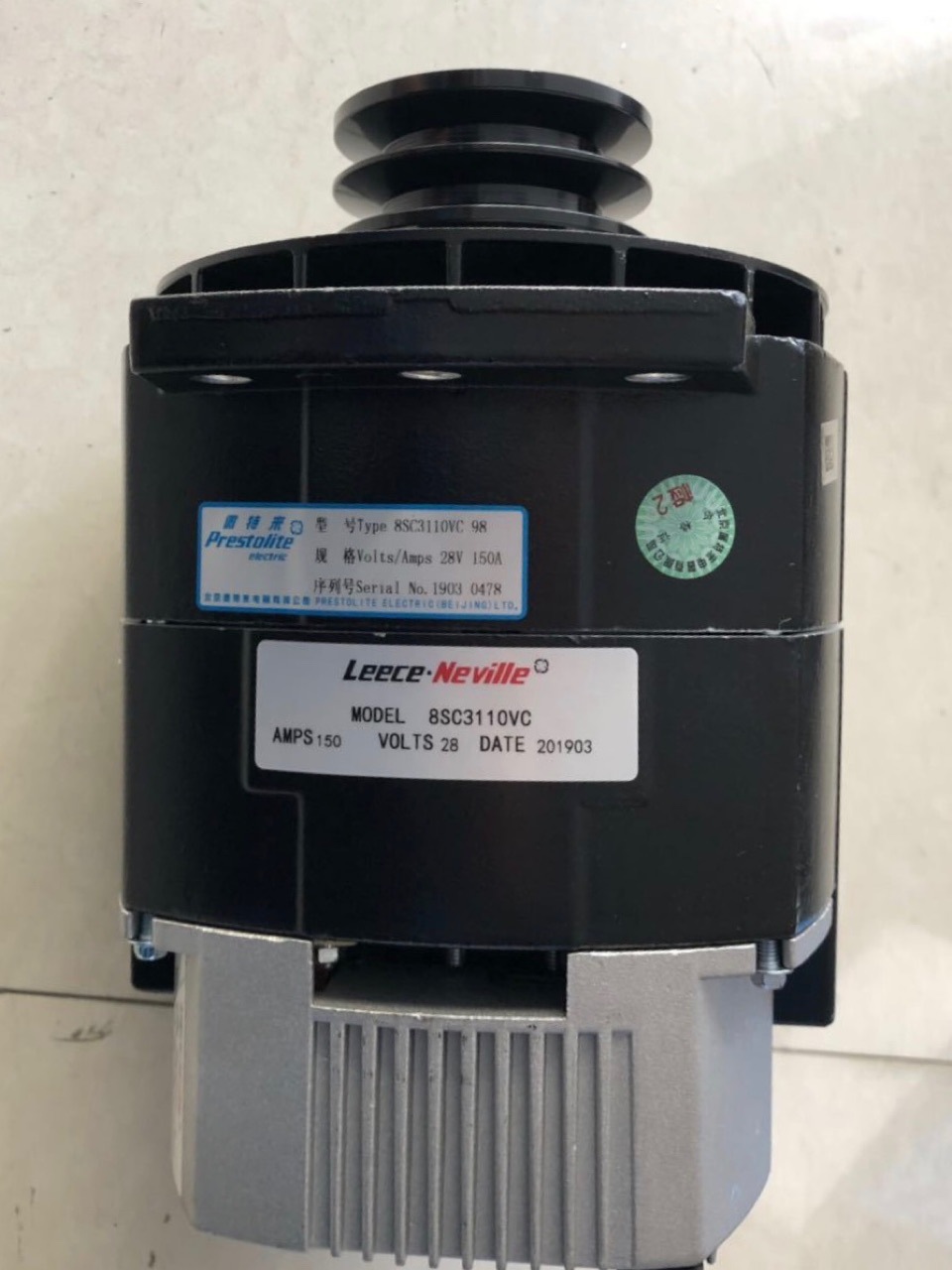 Petra 8SC3110VC generator Leece-Neville Petra bus air conditioning generator