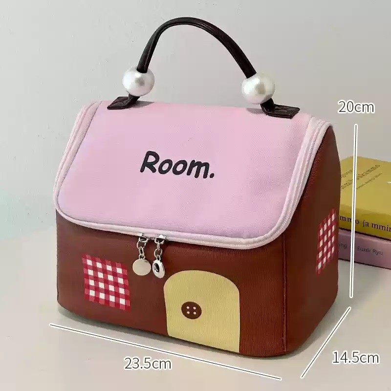Brown capacious cosmetic bag