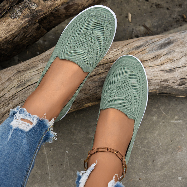 autumn breathable lightweight “mom shoes” flat made of mesh low-cut