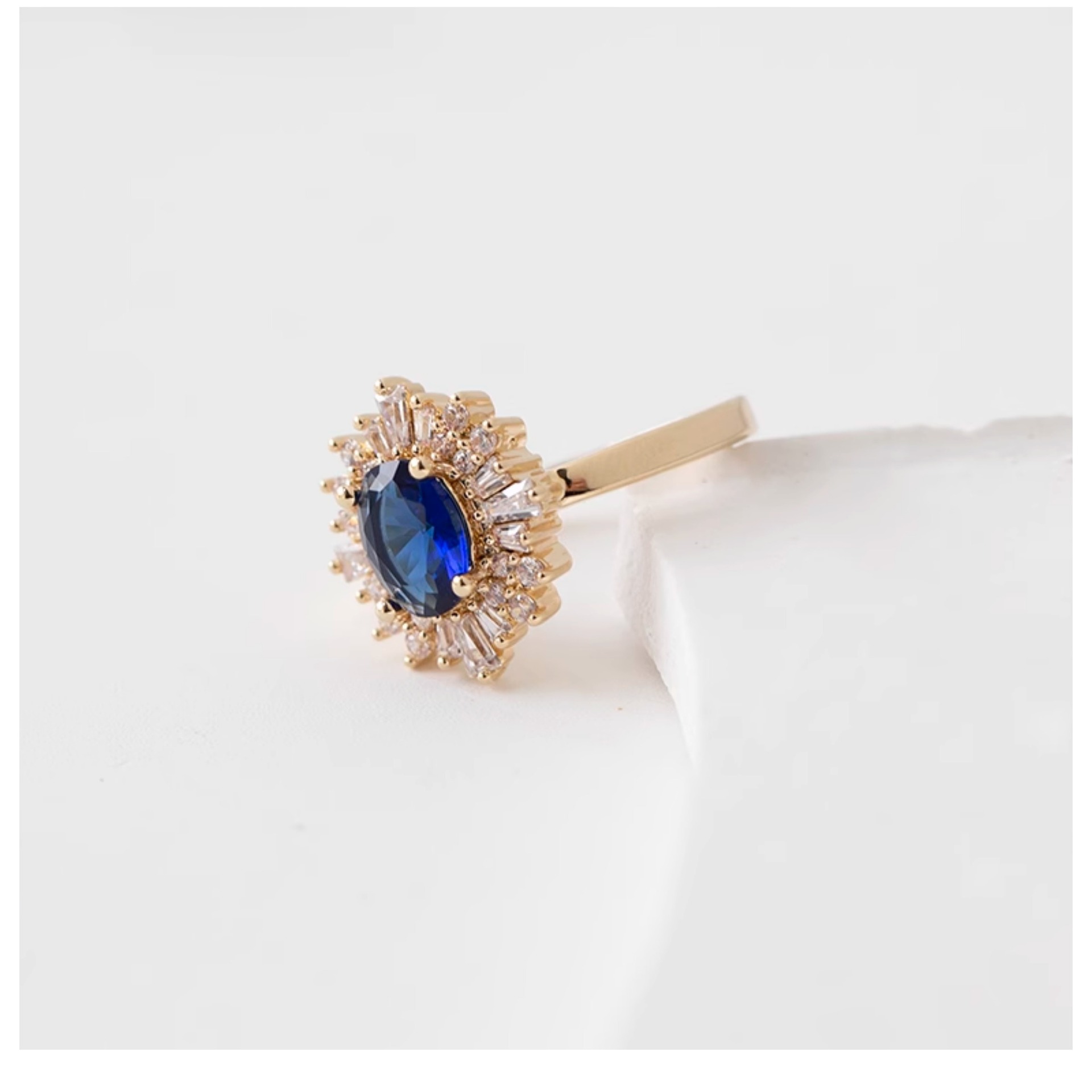 Exquisite Oval Zircon Ring With Sapphire Flower Design Elegant_voghion.com