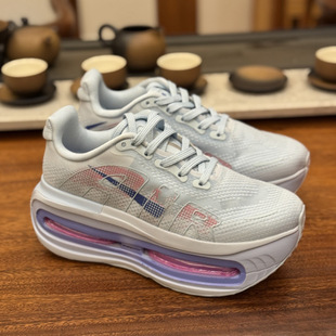 ��Ʒ�|Vomero Premium����Ьȫ�ƚ�|�p���\����Ь��Ů���eͨ��Ь