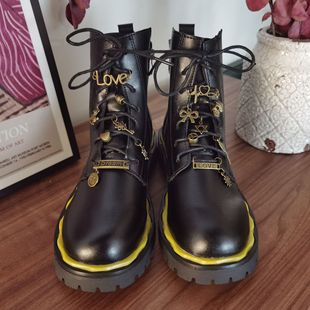 С�t���͹��~ɫ�����R��ѥDIYЬ�Ь���b�ЦĘ������������