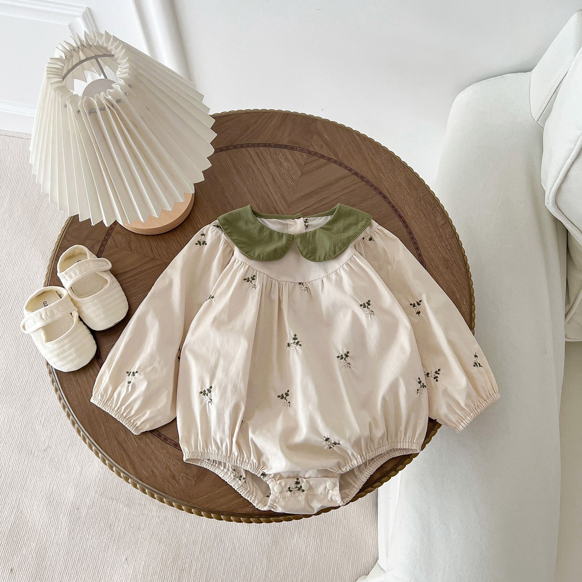 Baby clothes, spring and autumn jumpsuits, cotton long-sleeved newborn baby clothes, female baby wrap clothes, one-year-old clothes