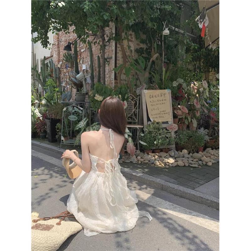 海边度假沙滩裙女旅游连衣裙白色三亚出片穿搭旅行裙子长裙多巴胺|undefined