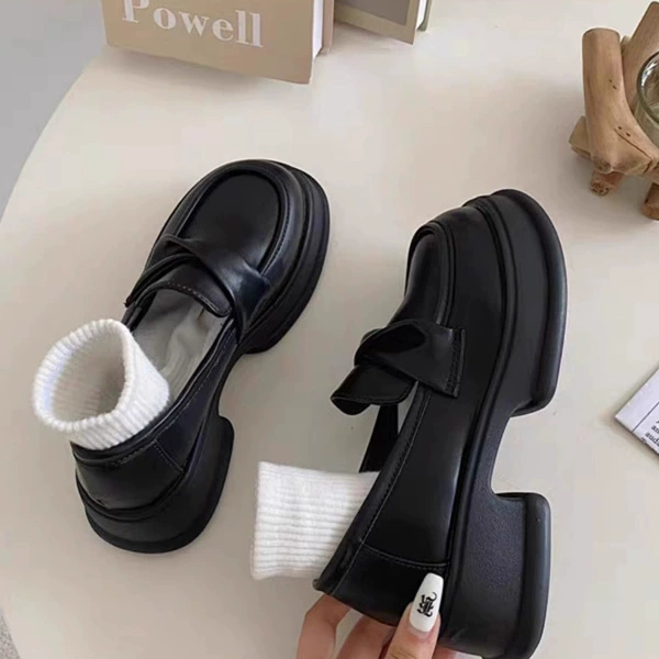 Маленькие кожаные туфли для женщин, осень 2023, модные повседневные новые туфли jk на толстой подошве в японском стиле, французские лоферы с юбкой