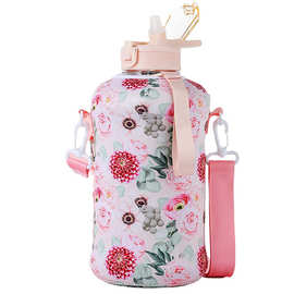 批发定制潜水料便携水壶套背带式保温加仑瓶套户外防摔水壶保护套