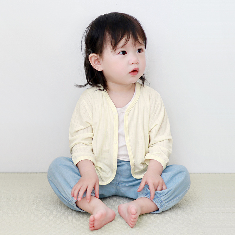 Ropa de protección solar para bebés Ropa de verano para niños Tops finos con aire acondicionado Chaquetas de punto para niños y niñas para salir Chaquetas para bebés