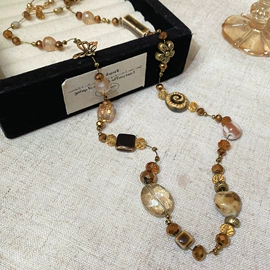 耳环;项链;手链