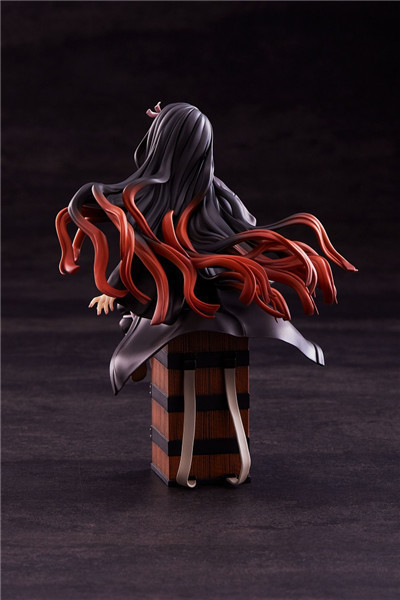 12741846831_569383832