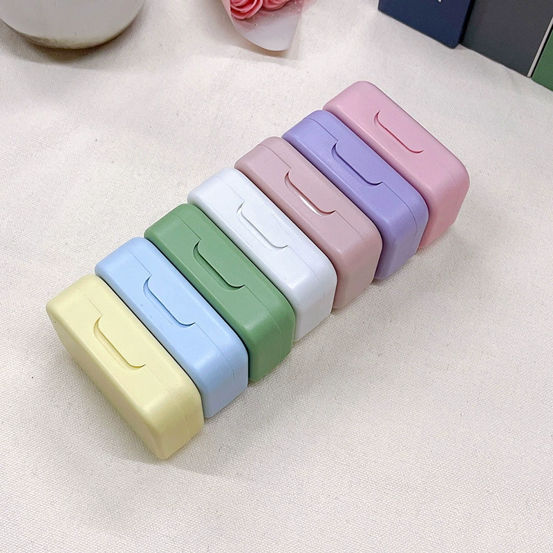 Matte invisible glasses, small handheld box, simple and elegant design