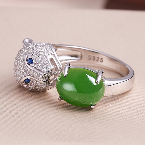 Full diamond temperament, gentle and soft green jade leopard head ring, open inlaid jade domineering leopard head ring, jade ring for women