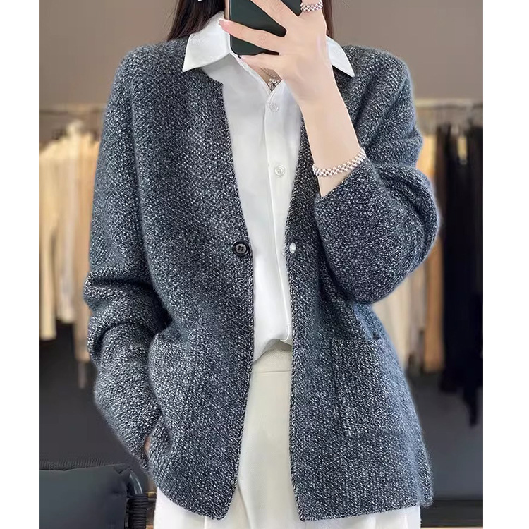 2025 Autumn/Winter New Cardigan for Women, V-Neck with Pockets, Loose and Casual Style, Knitted Blazer, Long Sleeve, Elegant
