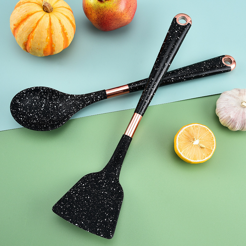 Venta caliente utensilios de cocina de silicona de comercio exterior de 7 piezas cocina cuchara de sopa antiadherente espátula con almacenamiento giratorio traje de rack