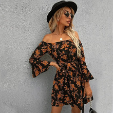 亚马逊跨境女装旅游度假风印花连衣裙秋冬文艺复古一字领碎花短裙