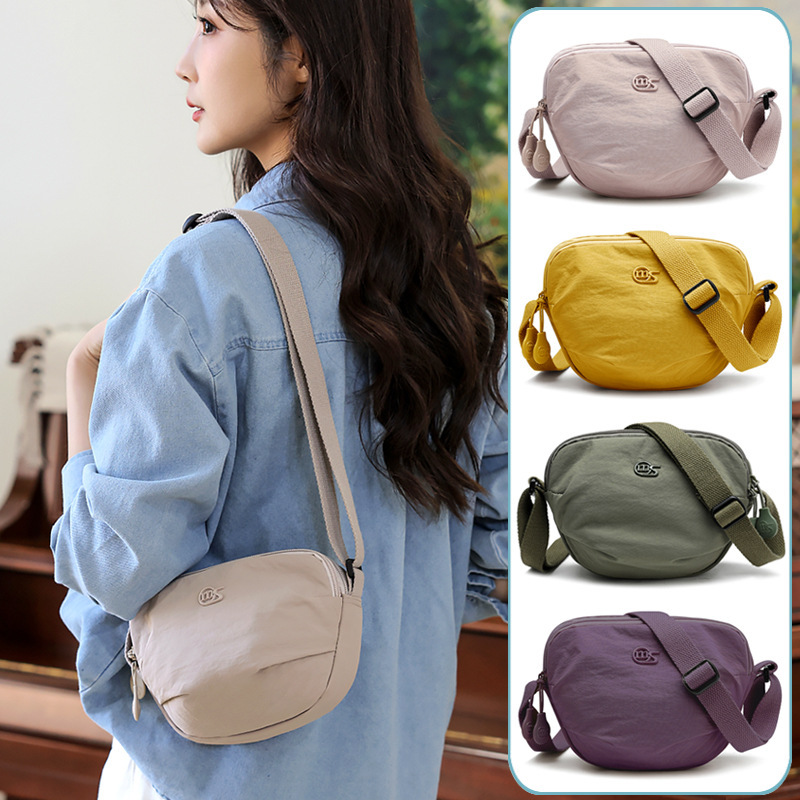 Masha's Simple and Lightweight Shell Bag, Korean Style Fashionable Shoulder Crossbody Bag, Casual Versatile Lightweight and Exquisite Women's Bag Masha's Simple and Lightweight Shell Bag, Korean Style Fashionable Shoulder Crossbody Bag, Casual Versatile Lightweight and Exquisite Women's Bag