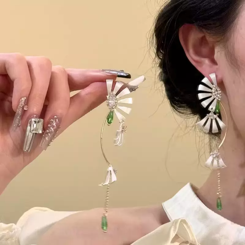 S925银针大嫂陈书婷同款金属风打结流苏耳环个性气质耳钉时尚耳饰