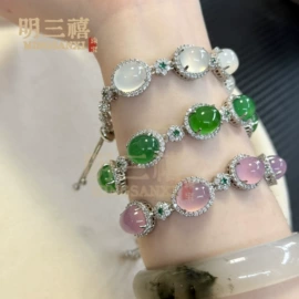 玉器工艺品;吊坠;手镯