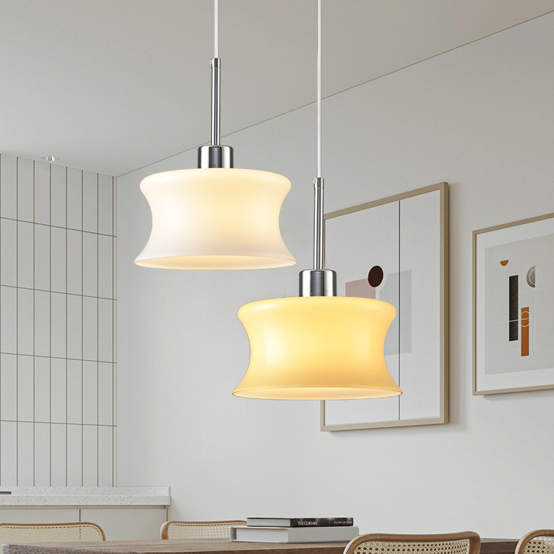 Crema francesa retro ventana flotante ventana candelabro pasillo balcón pasillo techo trasero cabecera de dormitorio moderno