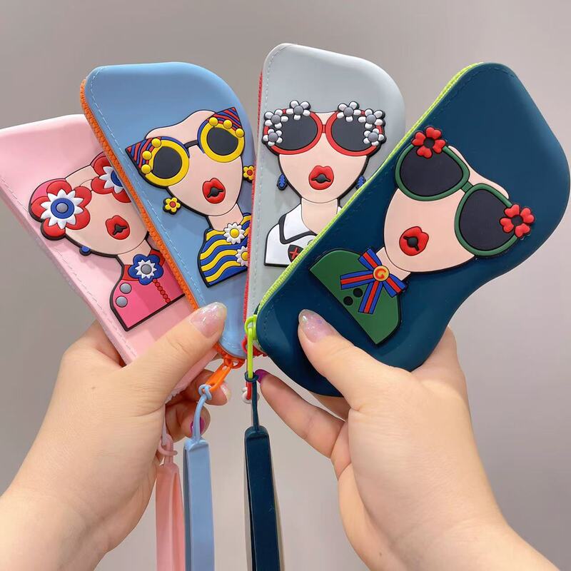 Cute Sunglasses Storage Bag, Portable Glasses Case, Anti-Fall Silicone, Can Be Hung, Waterproof Glasses and Sunglasses Cute Sunglasses Storage Bag, Portable Glasses Case, Anti-Fall Silicone, Can Be Hung, Waterproof Glasses and Sunglasses