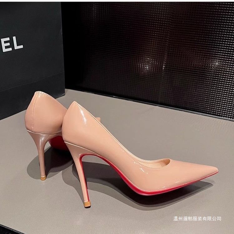 Classic high-heeled shoes, red-soled patent leather new style, commuter pointed-toe shallow-cut elegant and sexy women's shoes, 8CM