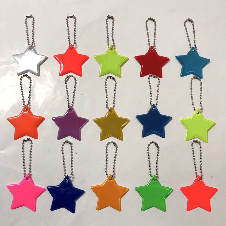 PVC反光爱心五角星钥匙扣  反光挂件 彩色卡通动物挂件现货批发