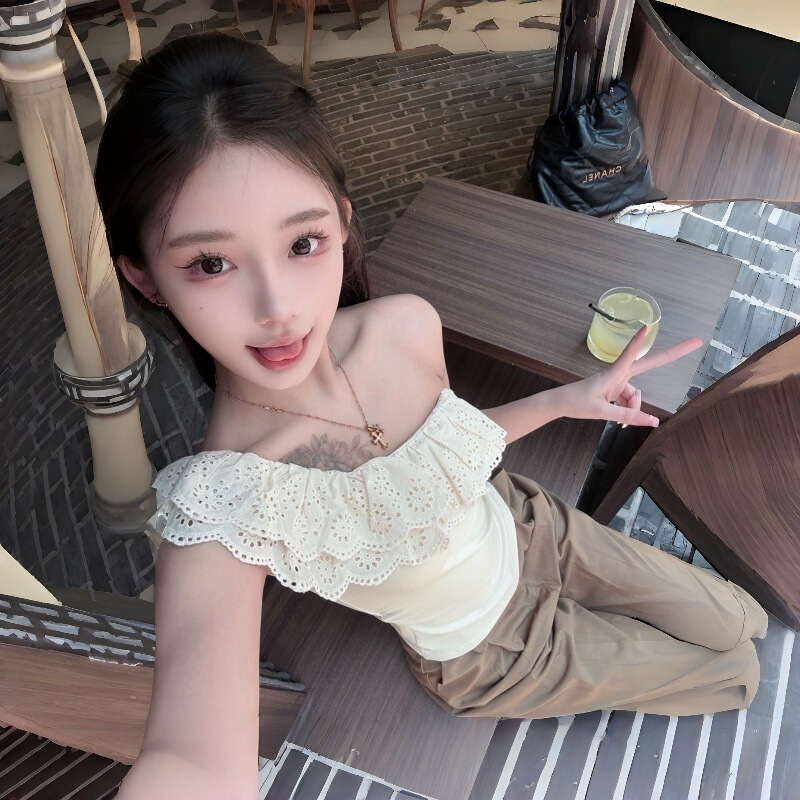 Off-Shoulder Top for Women, Slim-Fit Summer Lace New Style, Asymmetrical Neckline, Ruffled Versatile Slimming T-Shirt Top