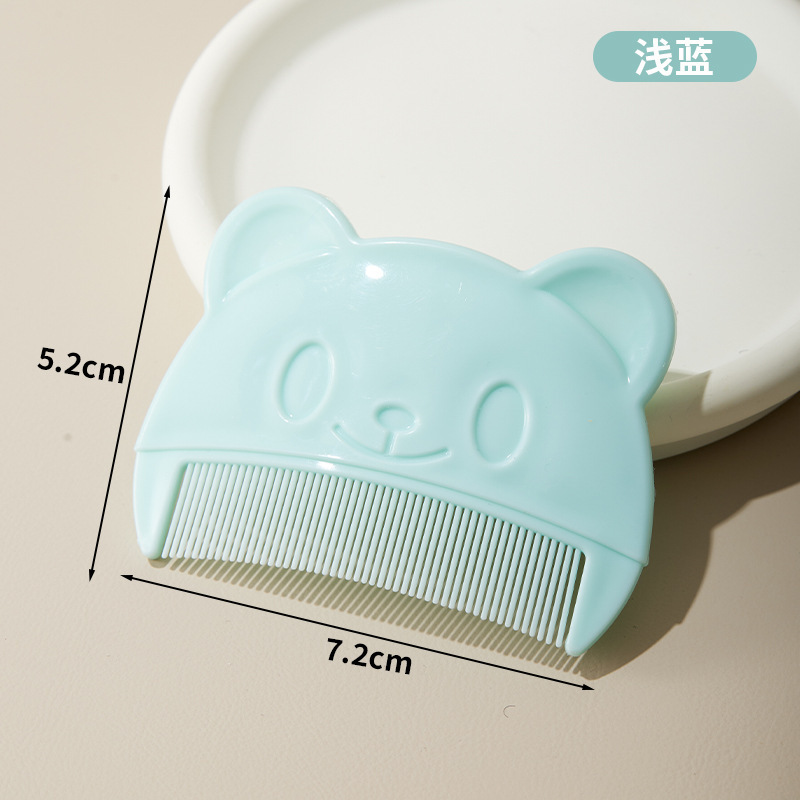 熊の形の赤ちゃんの櫛は胎垢の櫛に行きます。|undefined