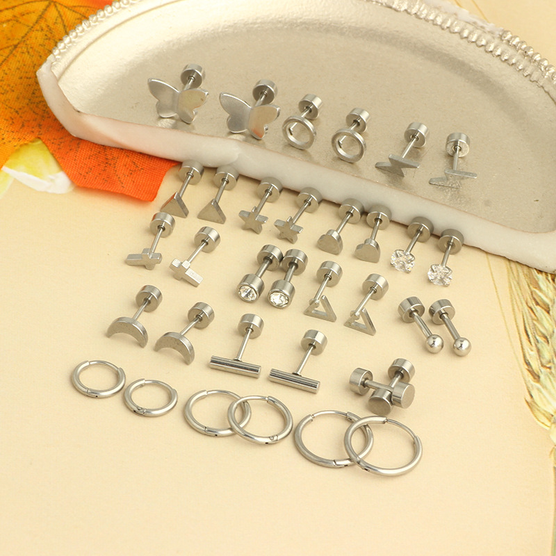 Labret piercing jewelry detail image
