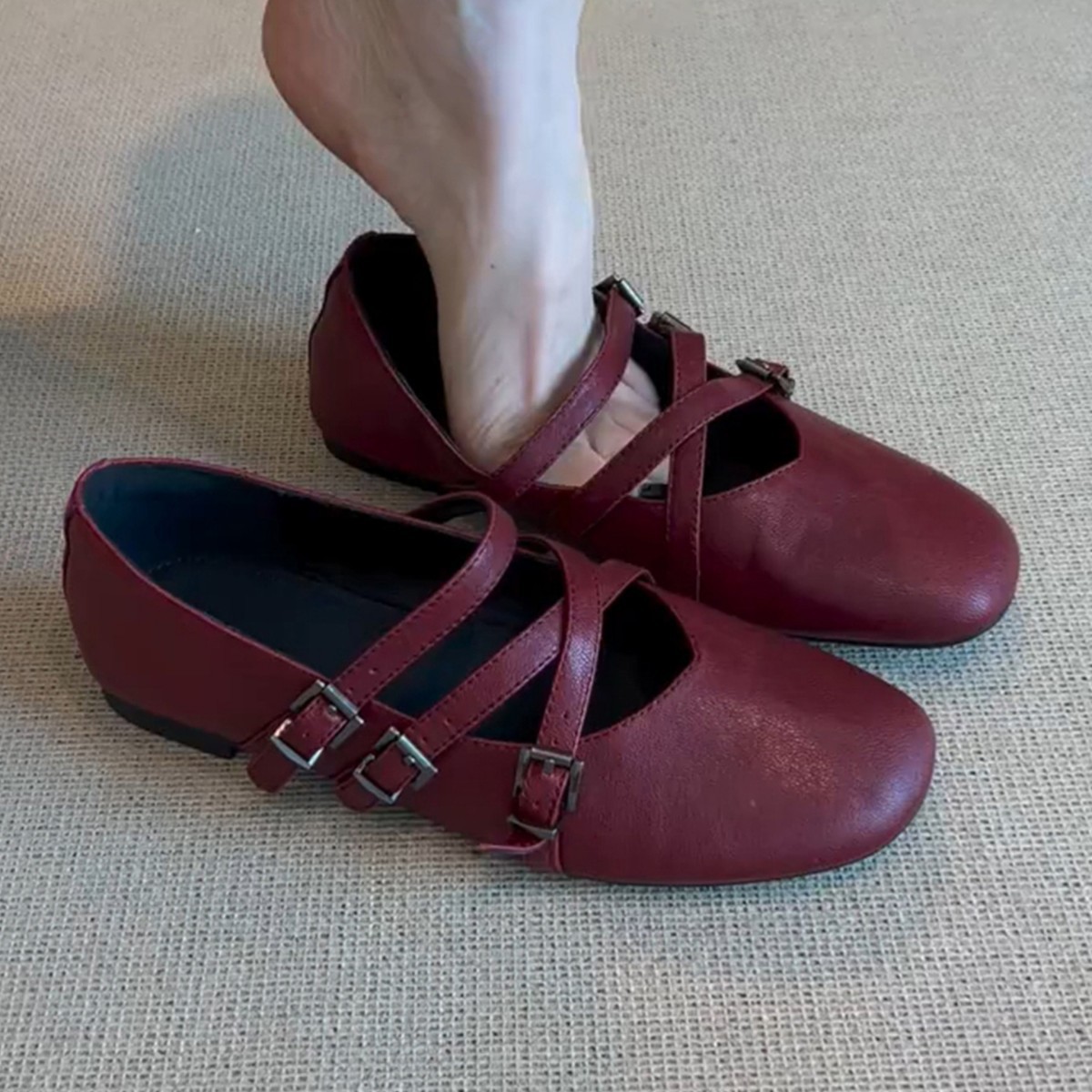 Cowhide Version ~ French Cross-Strap Flats Red Mary Jane Shoes for Women, New Elegant, Versatile Shallow Mouth Ballet Shoes