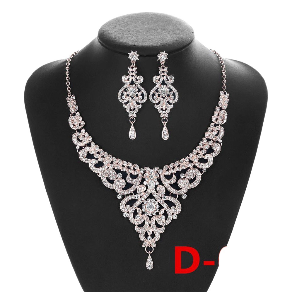 Nueva Europa y América de oro rosa traje collar pendientes conjunto diamante joyería boda cena vestido accesorios en stock