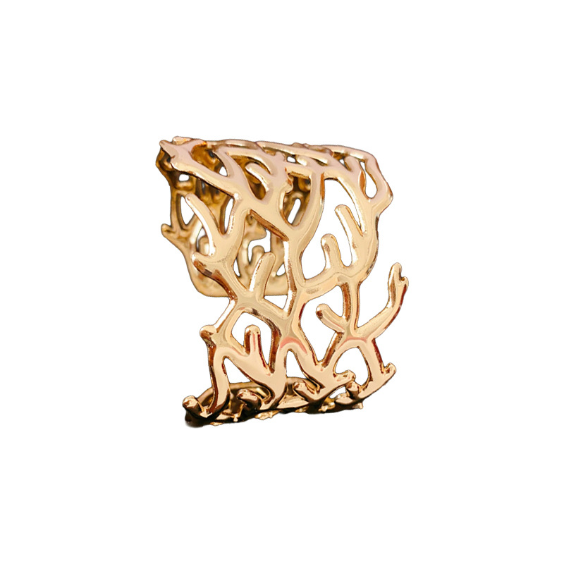 Frío metal transfronterizo aire hueco pulsera abierta Europa y América lujo ligero alto sentido exagerado pulsera de moda joyas de tendencia