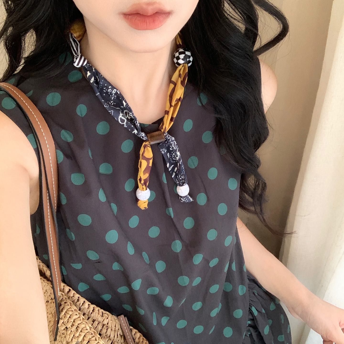 布艺印花亚克力木珠爱心吊坠项链民族风锁骨链个性小众设计感项饰详情2