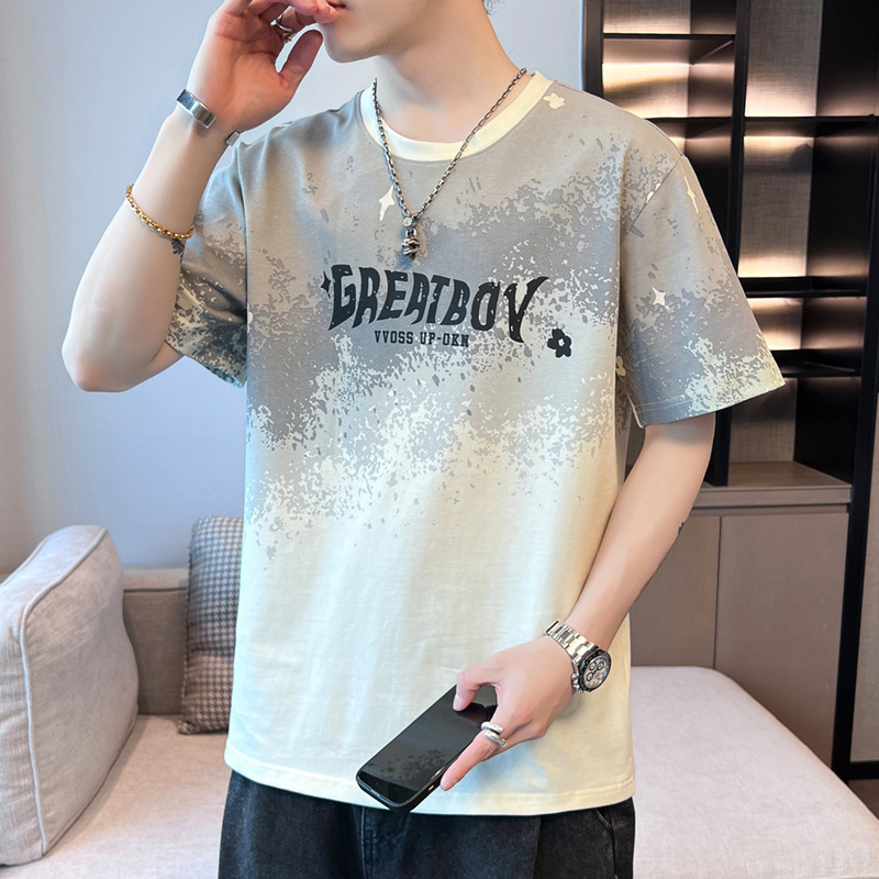 Adolescentes de manga corta para hombres 2024 nuevo algodón de verano japonés tendencia suelta versátil camiseta de hombre media manga casual