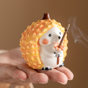 Factory durian hedgehog line incense incense personalized creative ornaments incense plate incense holder hand-painted ceramic tea set incense burner incense holder