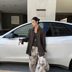 2025秋冬亚麻刺绣衬衣通勤简约法式复古小众宽松绣花衬衫56090